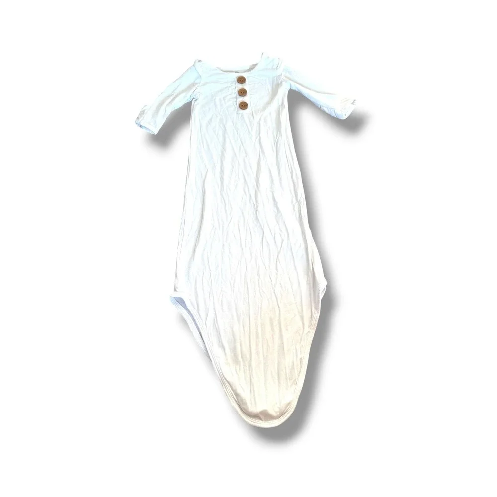 Caden Lane Baby Gown 7-14 lbs White Bamboo Henley Newborn Sleeper Layette